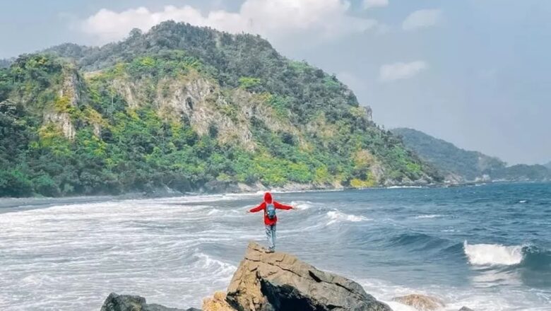 Keindahan Pantai Pintasan di Lampung : Pesona Eksotis dan Spot Foto Instagramable Wajib Dikunjungi Pecinta Traveling