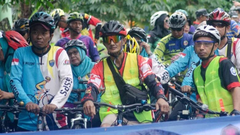Komunitas Sepeda GOKIL Sukses gelar Anniversary ke 8