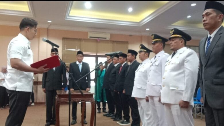Bupati Lampung Selatan Lantik Pejabat Baru, Tekankan Profesionalisme dan Loyalitas