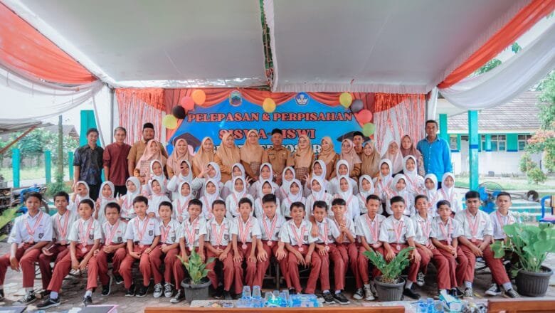 Momen Haru dan Penuh Warna di Pelepasan Siswa Kelas VI SDN 3 Kertosari